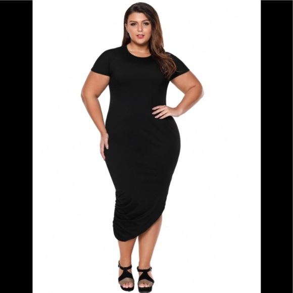 Dresses & Skirts - Black Short Sleeve Asymmetrical Plus Size Dress